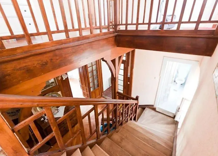 With A Parking Space - 14565 Πούλα